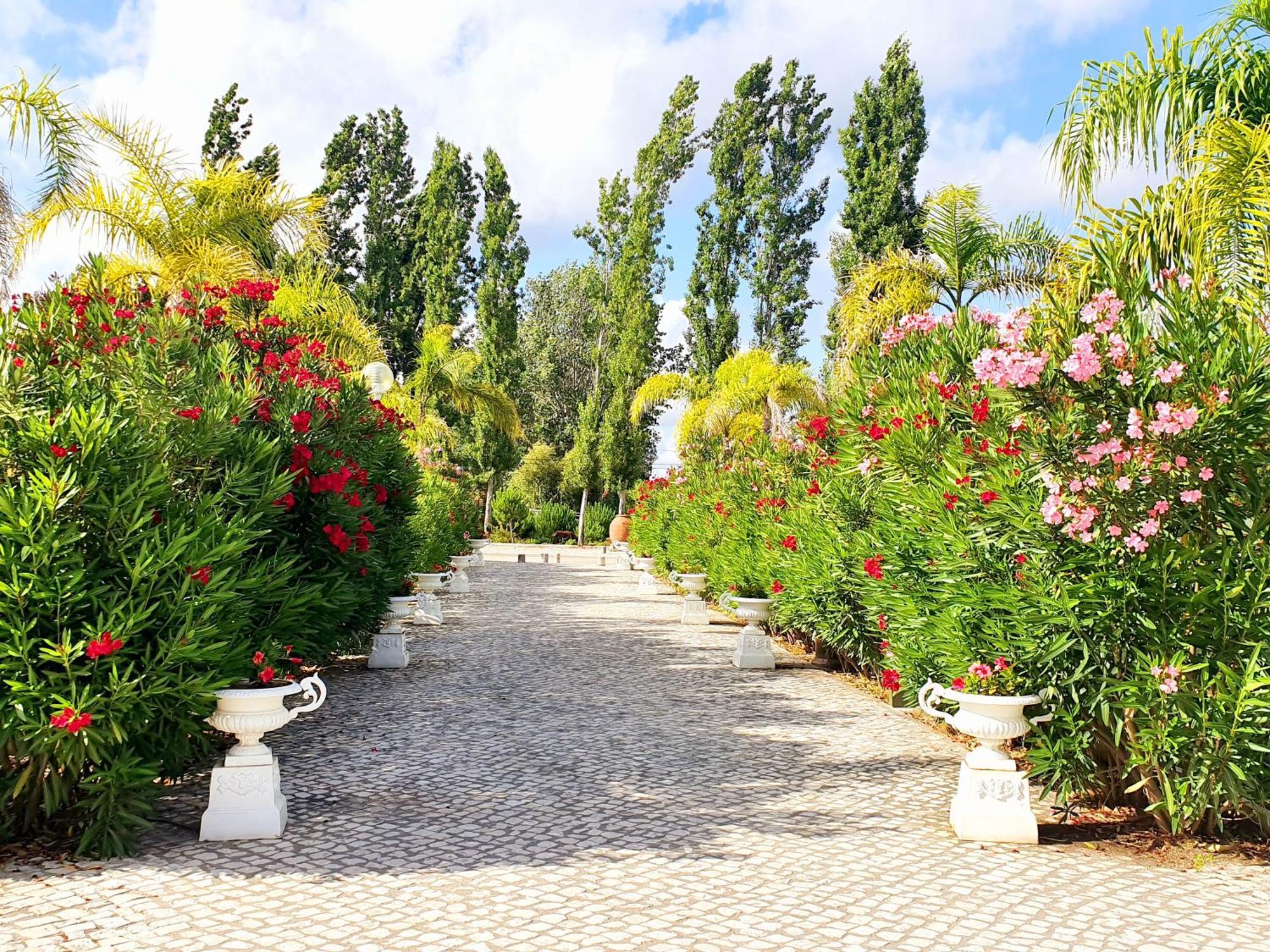 Quinta Do Pinheiro Hotel E Eventos By Grupo Quinta Dos Lagos Valado de Frades Exterior photo